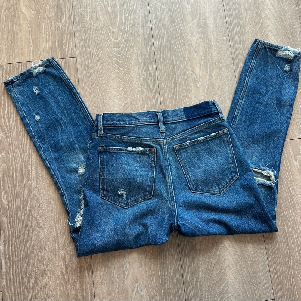 A&F Distressed Mom Jean - Picture 3 of 8